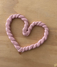 Load image into Gallery viewer, COASTER medium heart