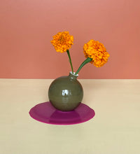 Load image into Gallery viewer, BOLVAASJE olive + dark fuchsia