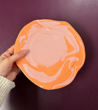 Load image into Gallery viewer, PLATEAU large orange &amp; pink
