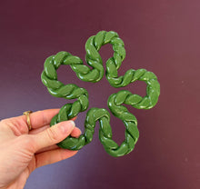 Load image into Gallery viewer, COASTER medium flower green
