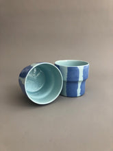 Load image into Gallery viewer, GLAMPING MUGS striped blue (set of 2)

